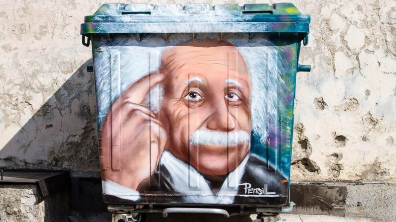 Travel Shot | Einstein Street Art in Sofia | Bulgaria