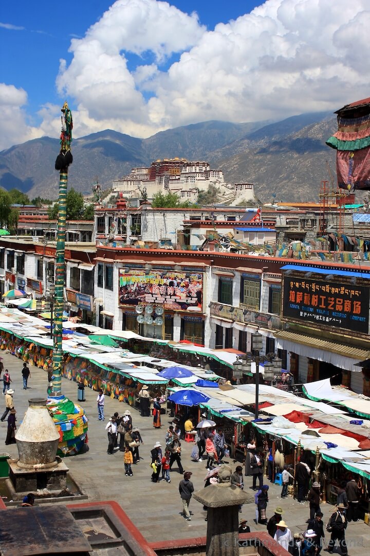 Barkhor Lhasa Tibet 1