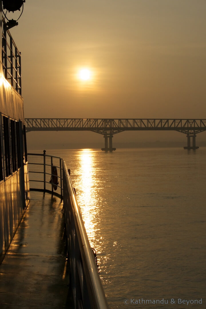 Ayeyarwady River Bagan to Mandalay Burma (Myanmar) 13