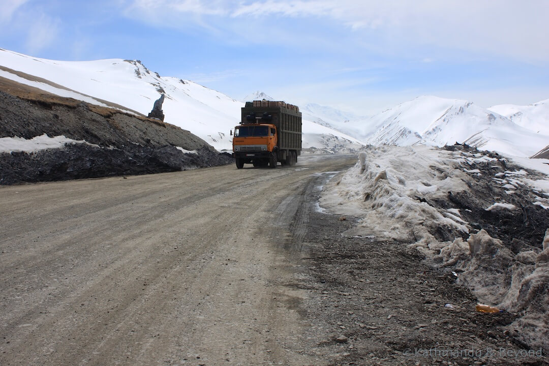 Osh to Sary Tash Kyrgyzstan 8