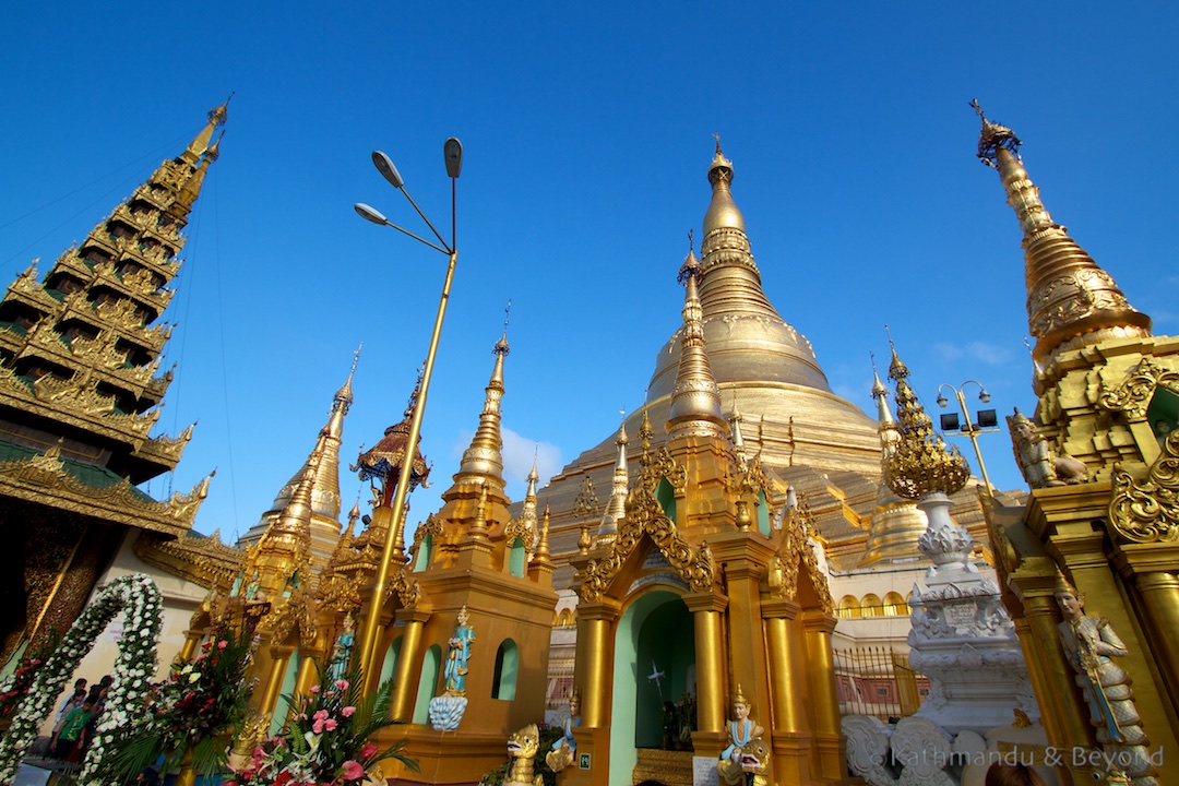 Shwedagon Pagada Yangon Burma (Myanmar) | Travel Photography