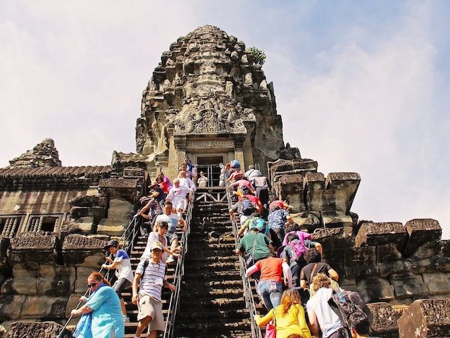 Crowds at Angkor Wat