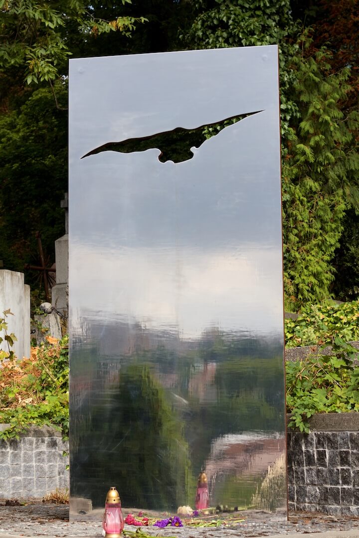 Lychakivske Cemetery Lviv Ukraine (15)