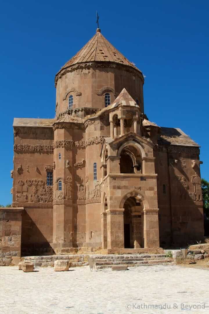 Akdamar Church Akdamar Island Lake Van Turkey (1)