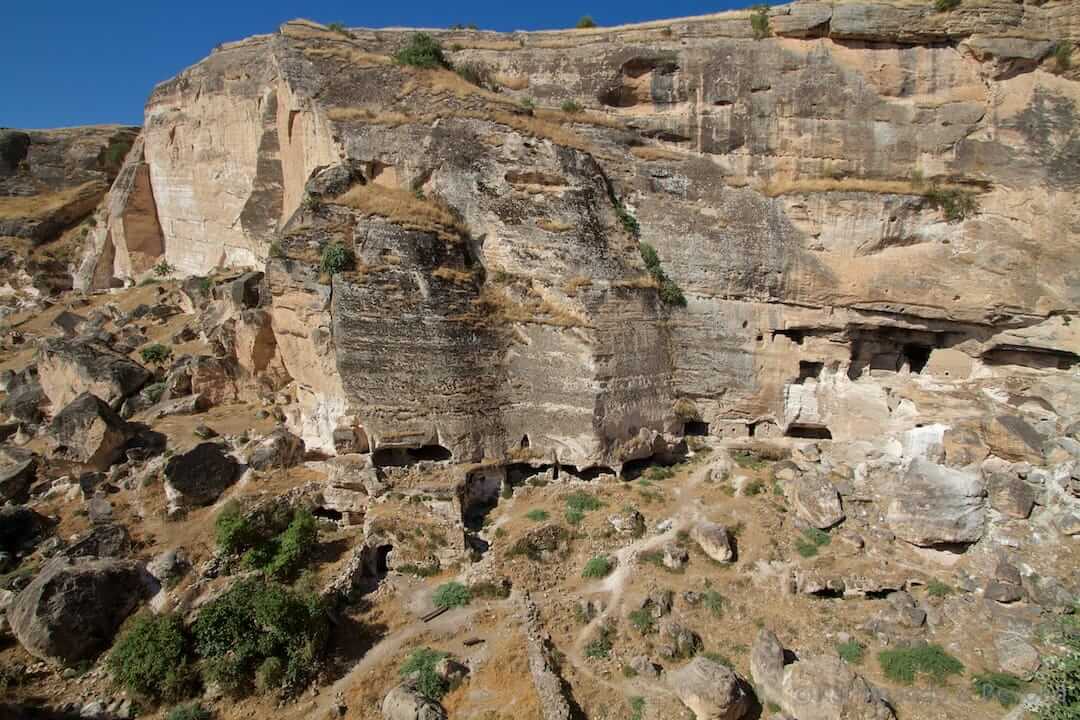 Hasankeyf Castle Hasankeyf Turkey (3)