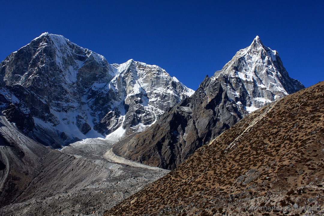 En route Dingboche to Lobuche Everest region Nepal 15