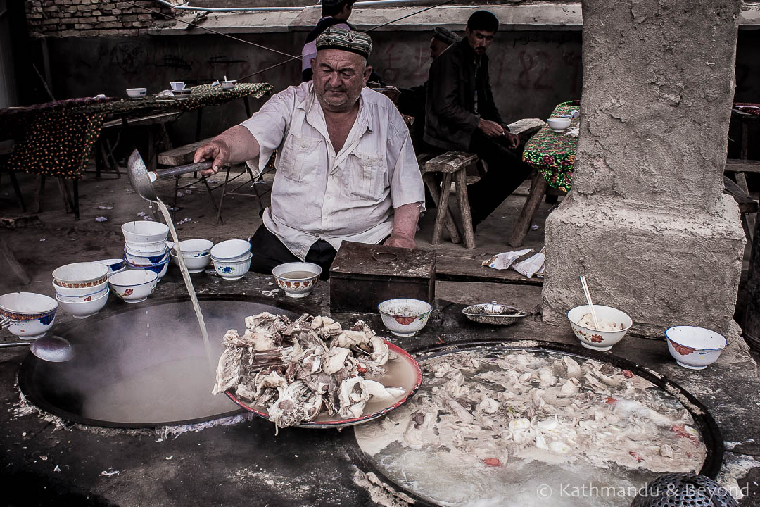 Travel Shot: The Sunday Market in Kashgar | China Travel