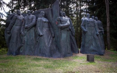 Monument to Soviet Partisans and Underground Workers