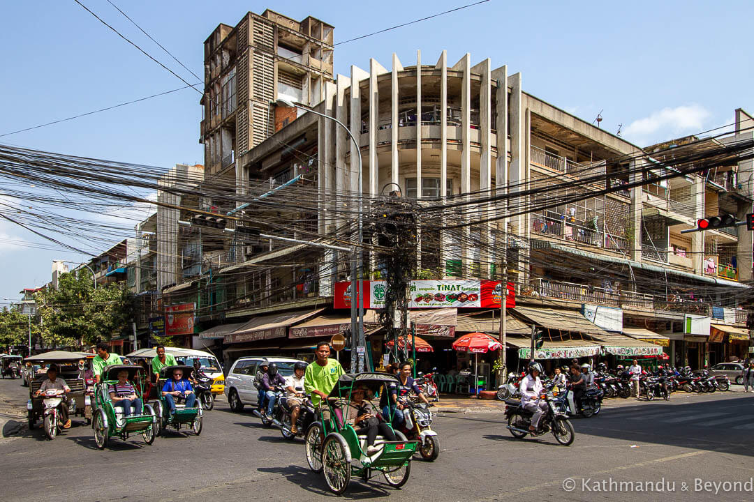 Architecture in Phnom Penh Cambodia (19)-2