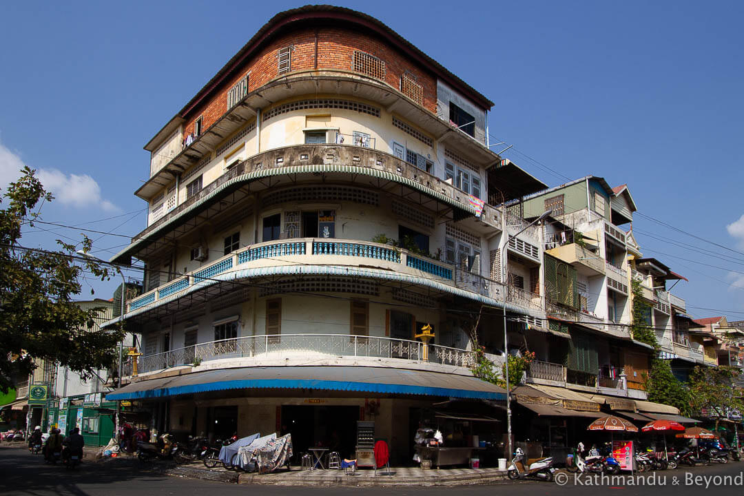 Architecture in Phnom Penh Cambodia (24)-2