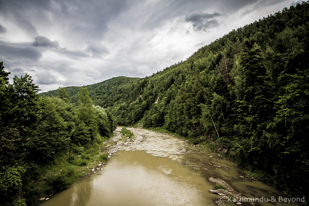 Prut River Yaremche Ukraine-3