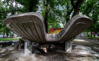 “Stone Flower” Fountain