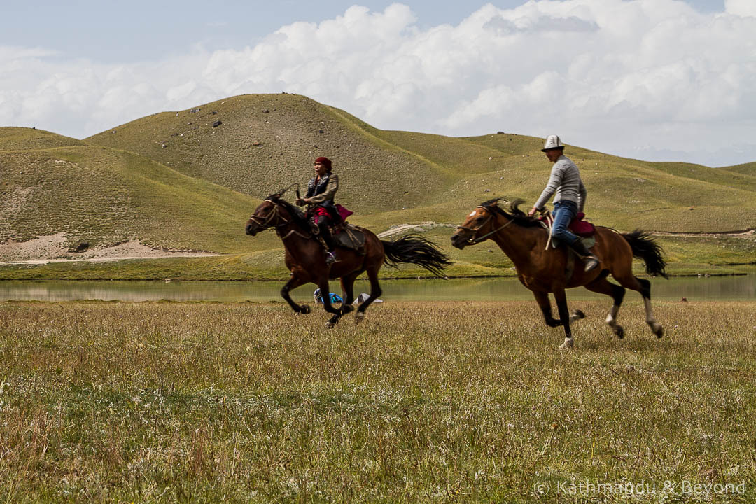 Kyz-Kuumai Horse Games Tulpar Kul (Achik-Tash) Kyrgyzstan-44