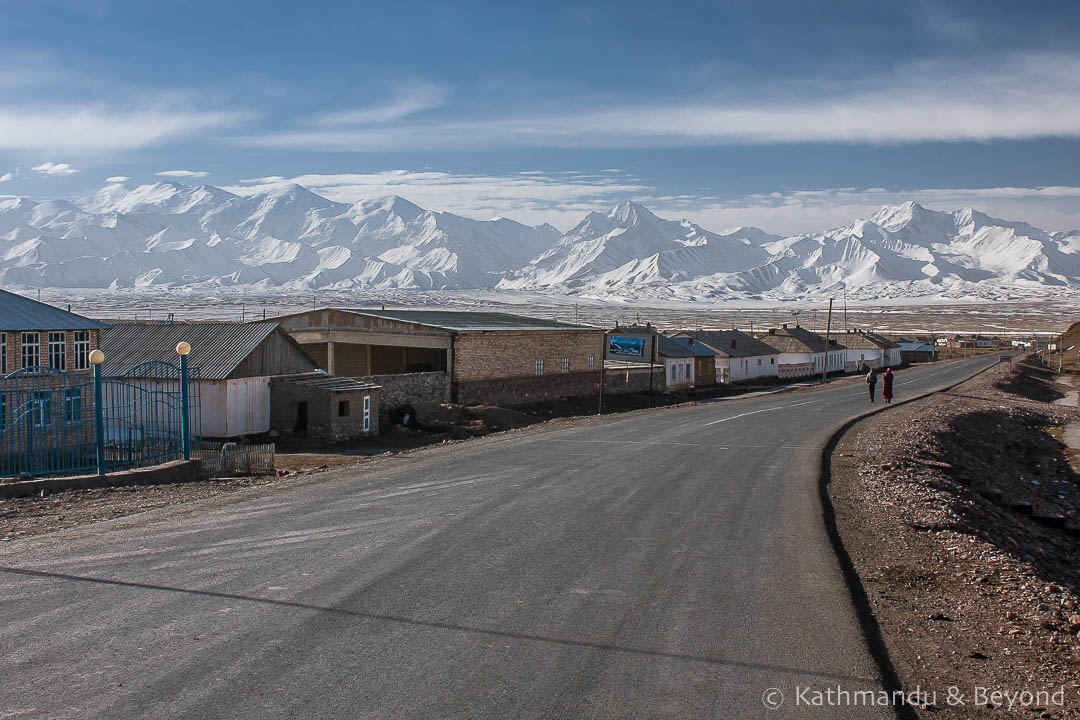 Sary Tash Kyrgyzstan 13r