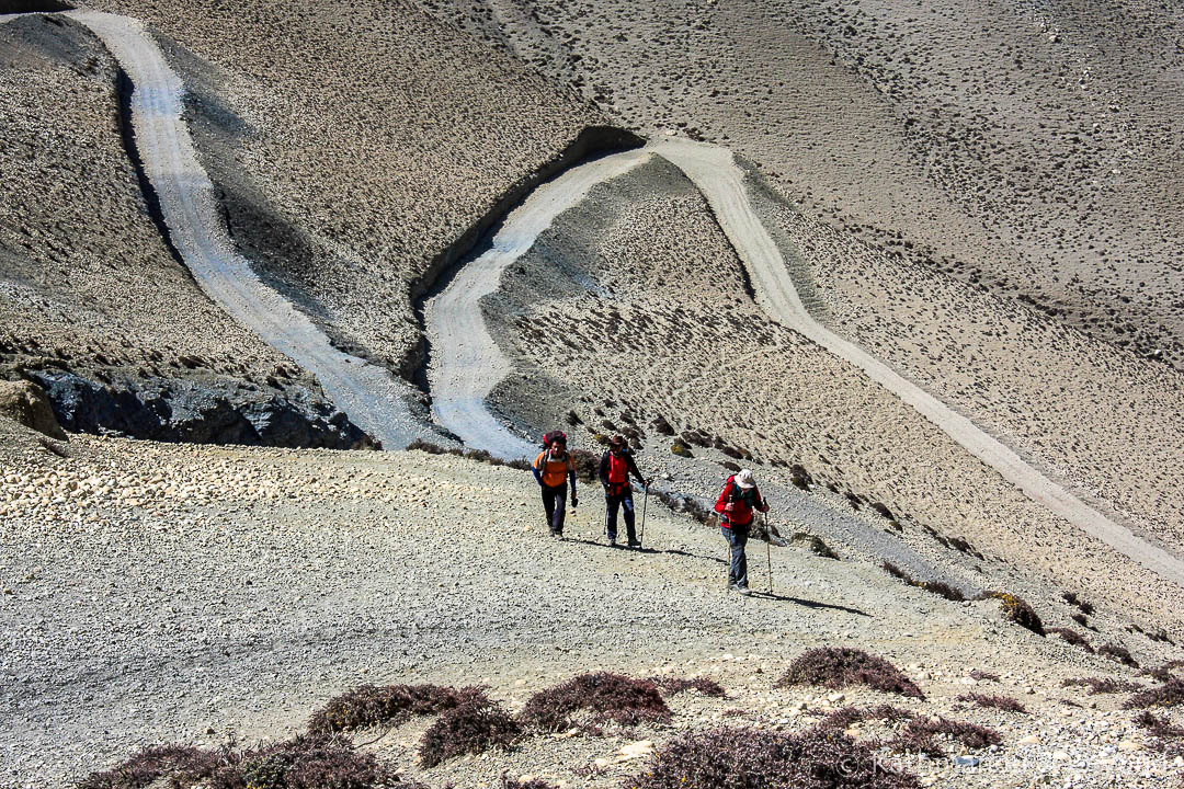 En route Ghemi to Charang (Tsarang La) Upper Mustang Nepal 3