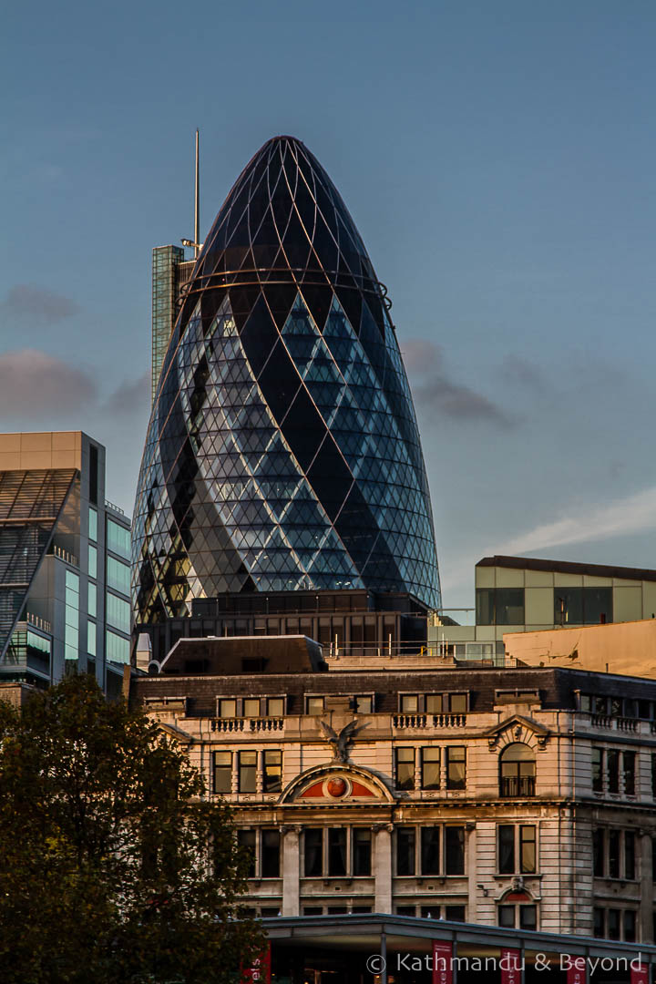 30 St Mary Axe (The Gherkin) London England-1-Edit