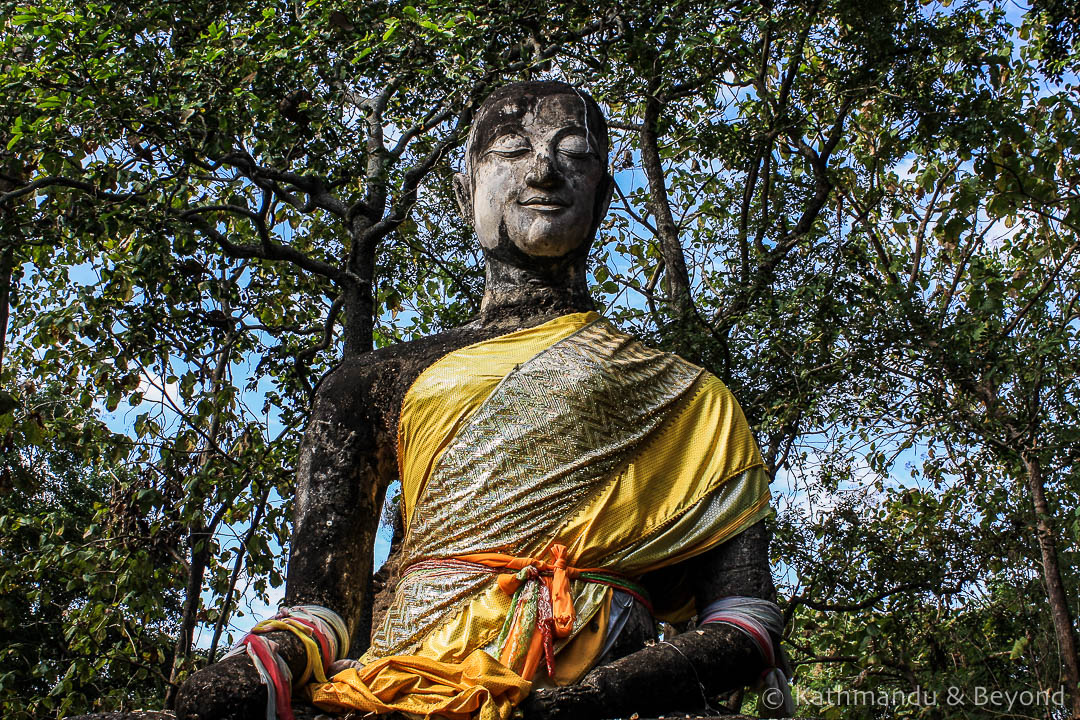 Wat Khao Phnom Phloeng Si Satchanalai Historical Park Thailand 2