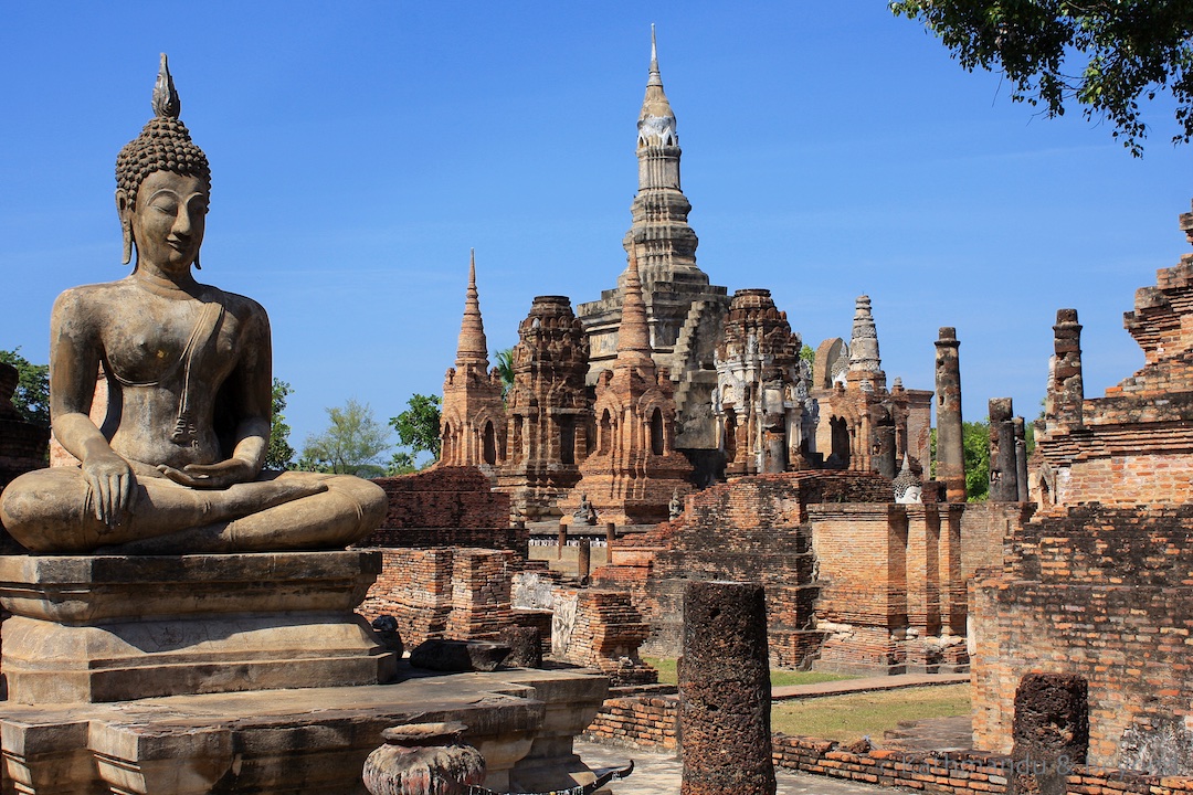 Wat Mahathat Sukhothai Historical Park Thailand 42