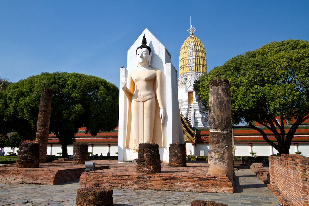 Wat Phra Si Ratana Mahathat Phitsanulok Thailand (8)