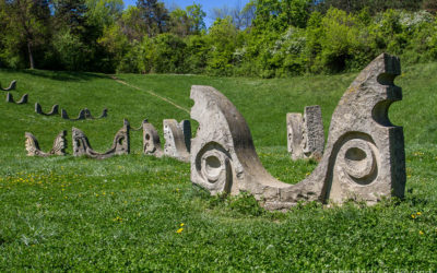 Slobodište Memorial Complex