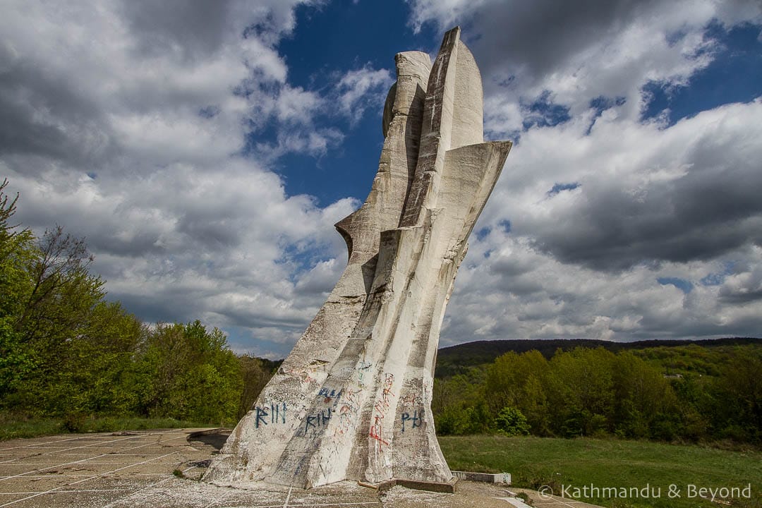 Monument to the National Liberation War in Majdanpek, Serbia | Spomenik | Socialist monument | former Yugoslavia