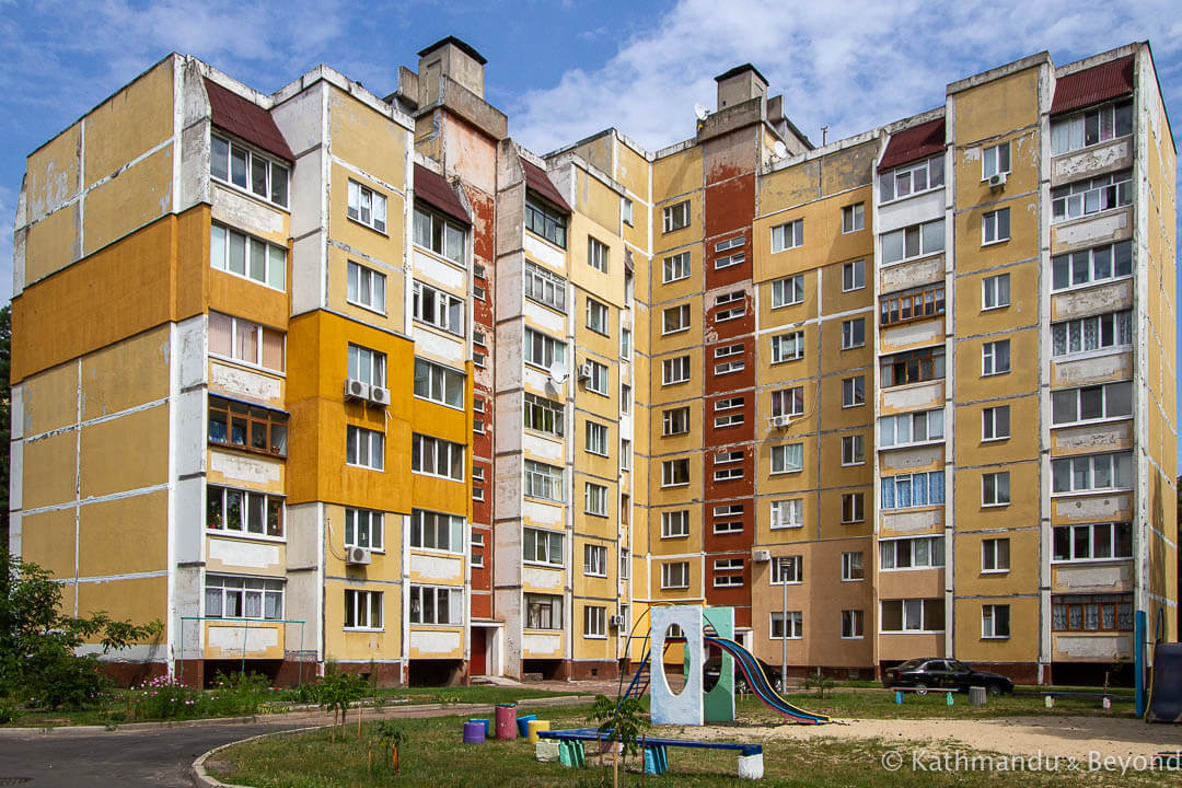 Kiev Quarter Slavutych Ukraine-3-2