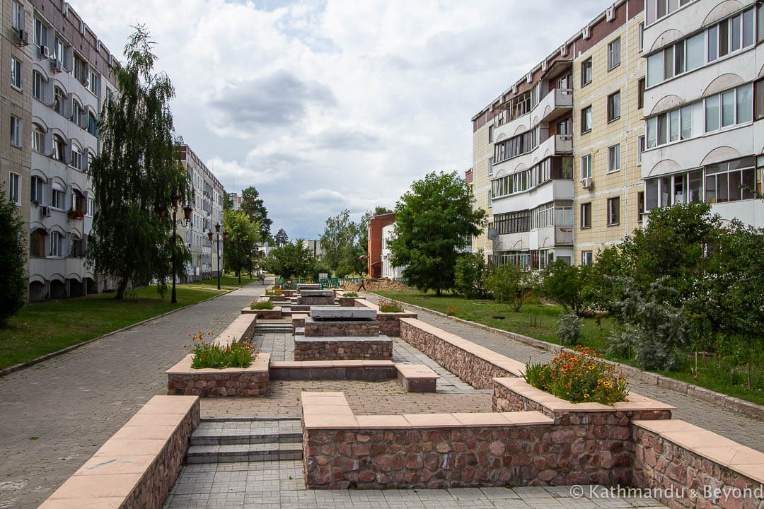 Leningrad Quarter Slavutych Ukraine-1-2 (1)