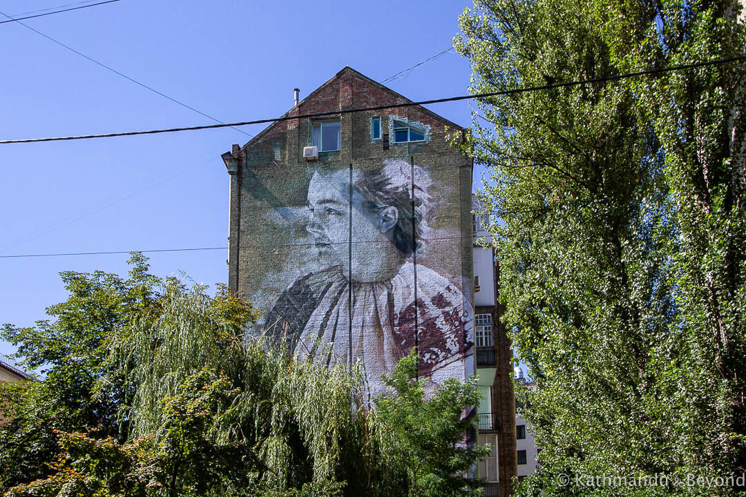 Traditional Girl (Lilly of the Valley) by Guido van Helten (July 2015)