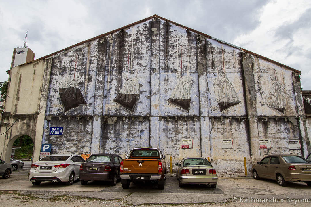 Kopi Break - Ernest Zacharevic Street Art in Ipoh, Malaysia