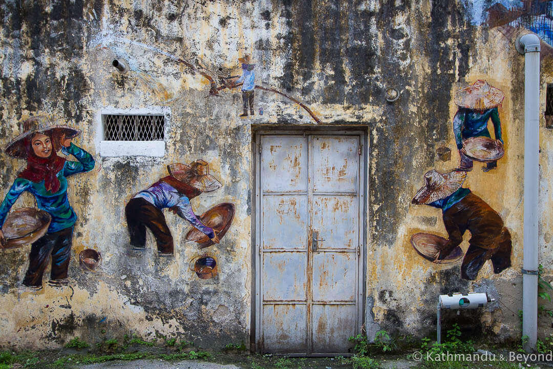 Mural Arts Lane @ Jalan Masjid - Street Art in Ipoh, Malaysia