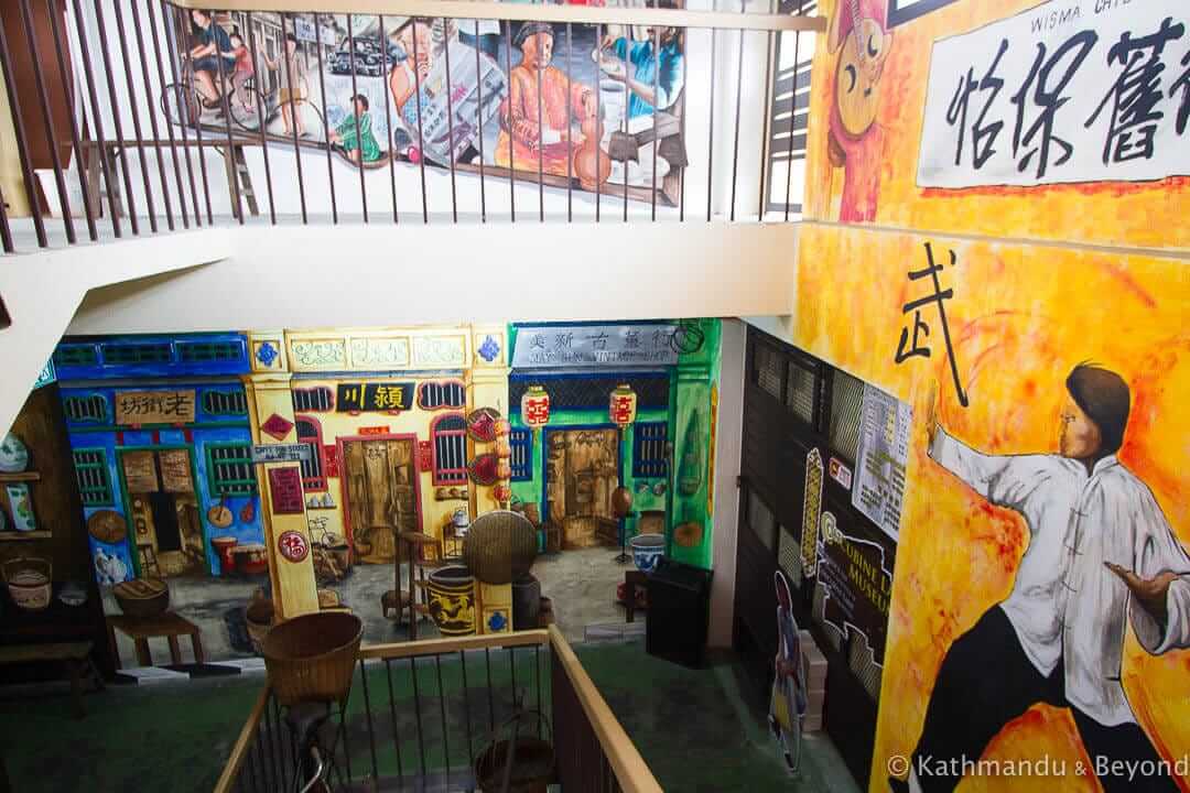 Wisma Chye Hin Indoor Murals - Street Art in Ipoh Old Town, Malaysia 