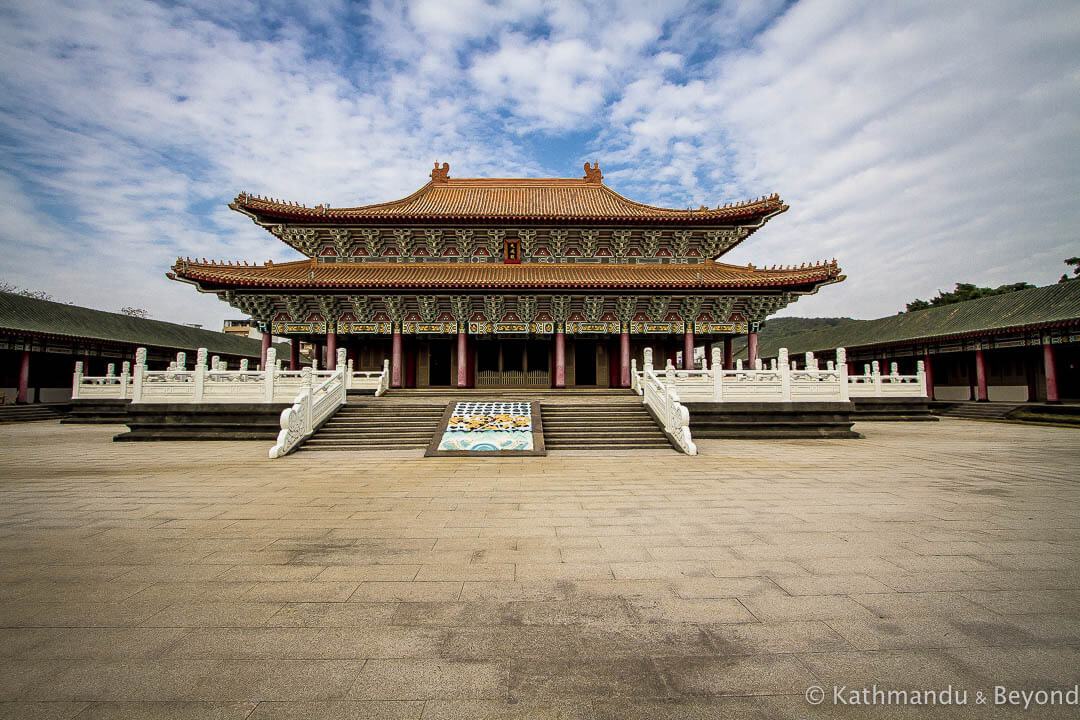Ta Cheng Palace Confucius Temple Lotus Pond Kaohsiung Taiwan-2