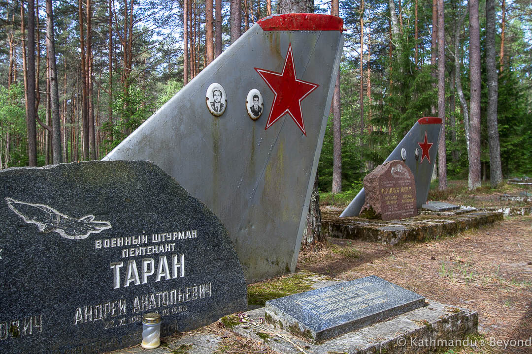 Amari Pilots Cemetery Amari Estonia-5