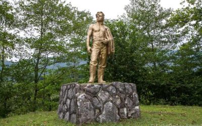 Monument to the Miner