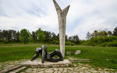 Monument of Resistance and Freedom, Šumarice Memorial Park