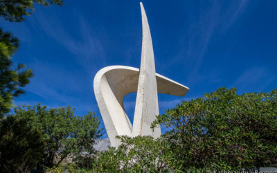 Seagull Wings Monument