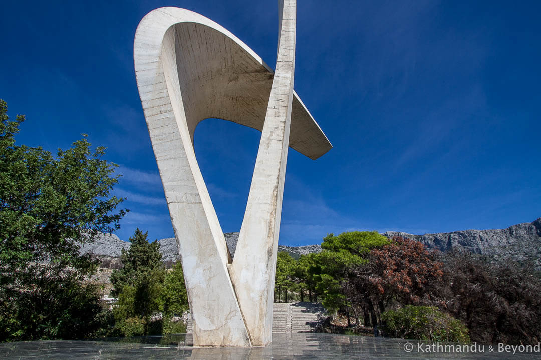 Seagull Wings Monument Podgora Croatia-16