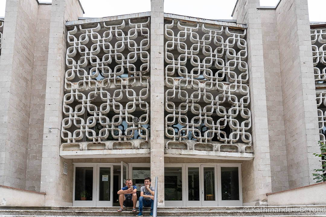 Central Library of Bender Bendery (Bender) Transnistria-2