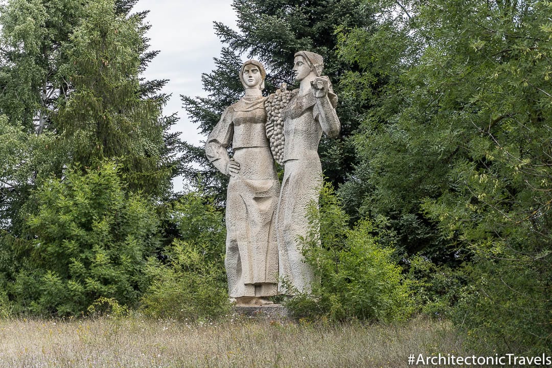 Monument to Prosperity Kavarna Bulgaria-3