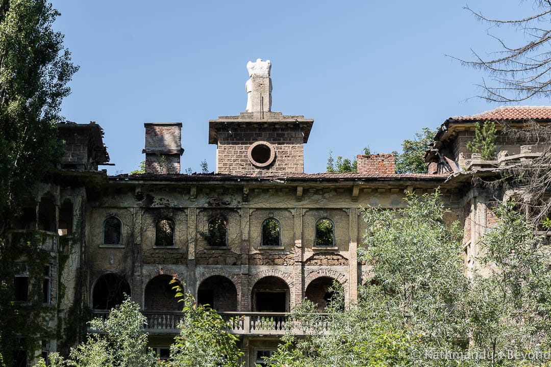 Pencho Semov's Villa Gabrovo Bulgaria-13