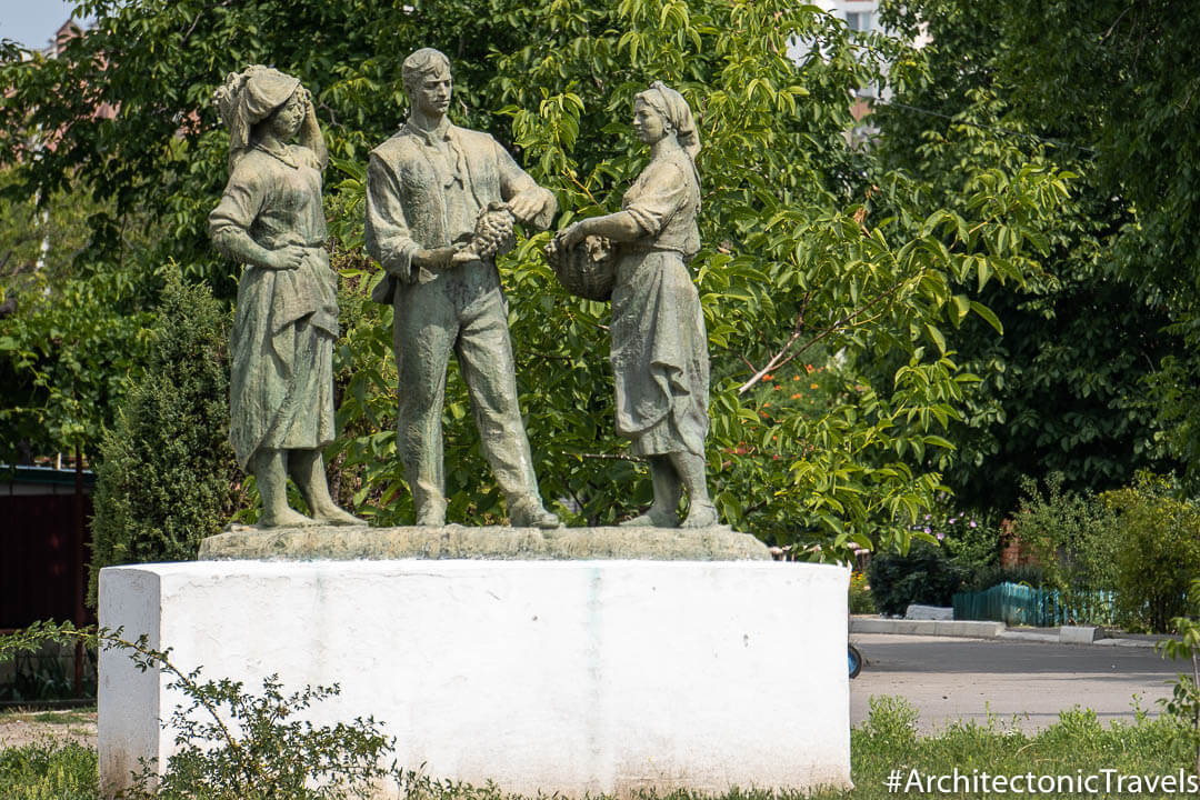 Monument to the Soviet Collective Farmers Sucleia Transnistria