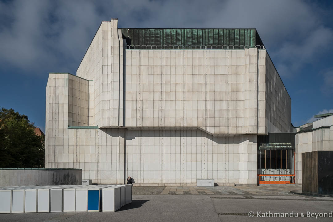 Cankar Centre (Republic Square) in Ljubljana, Slovenia | Modernist | Socialist architecture | former Yugoslavia