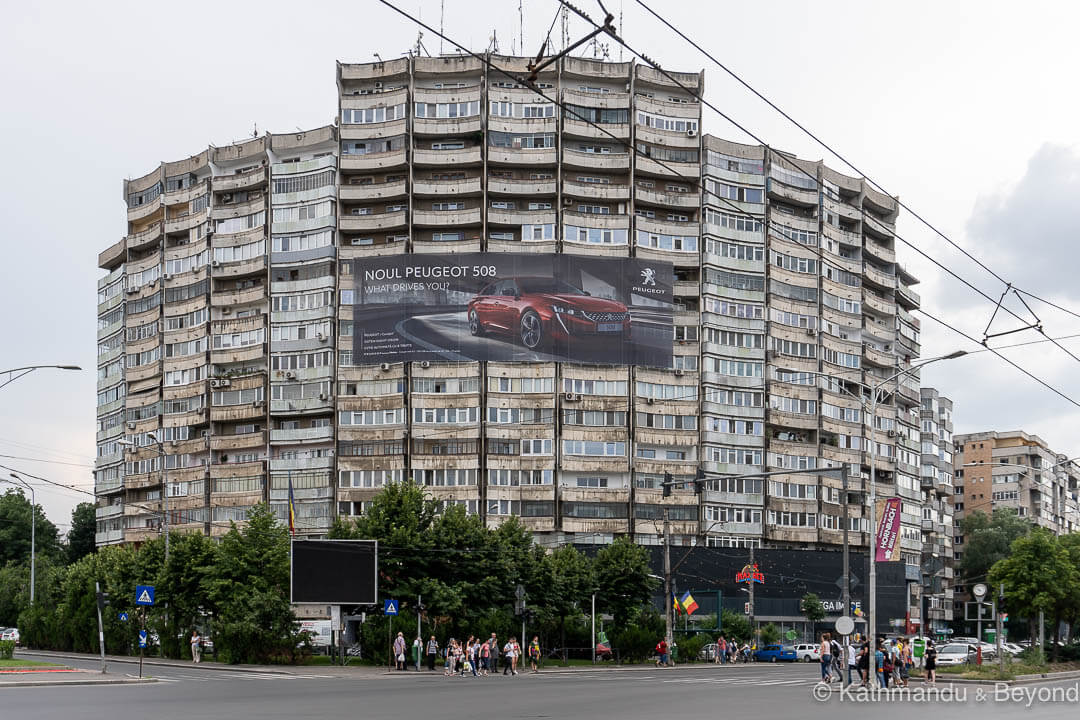 Blocul Rotund Militari District Bucharest Romania 1