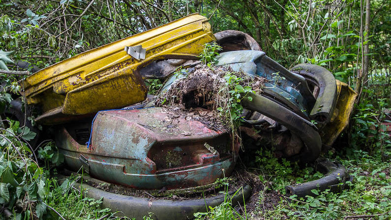 Abandoned Armenia: old amusement park in Dilijan