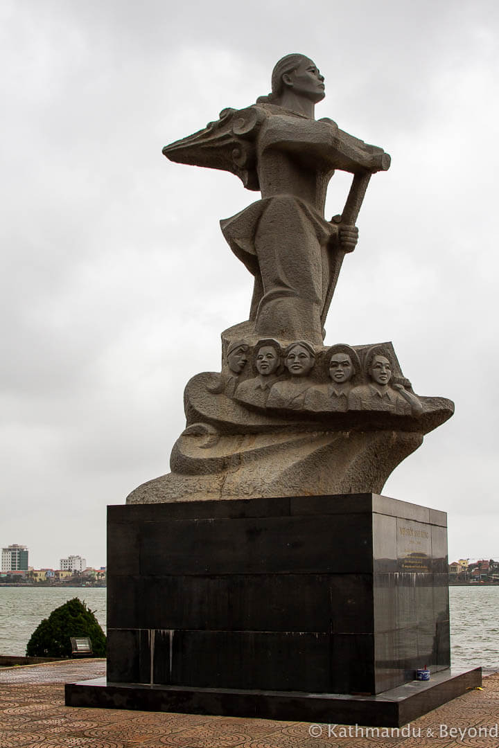 Mother Suot (Nguyen Thi Suot) Monument Dong Hoi Vietnam