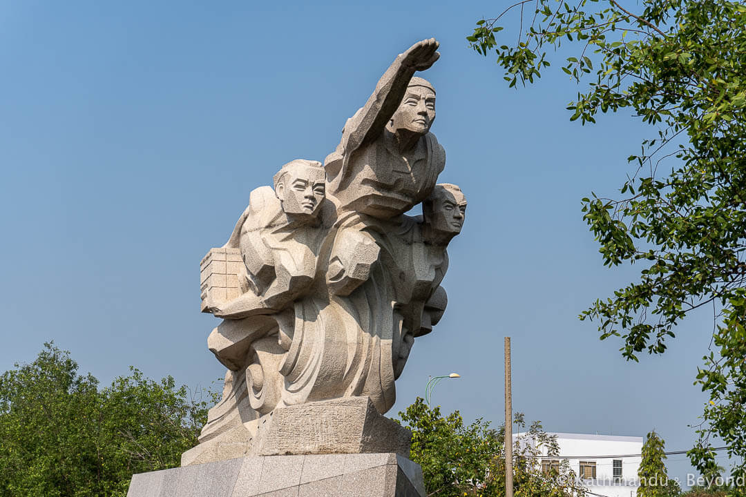 Victory Monument Ben Tre Vietnam-6