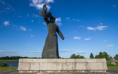 Monument to the Latvian Red Riflemen 
