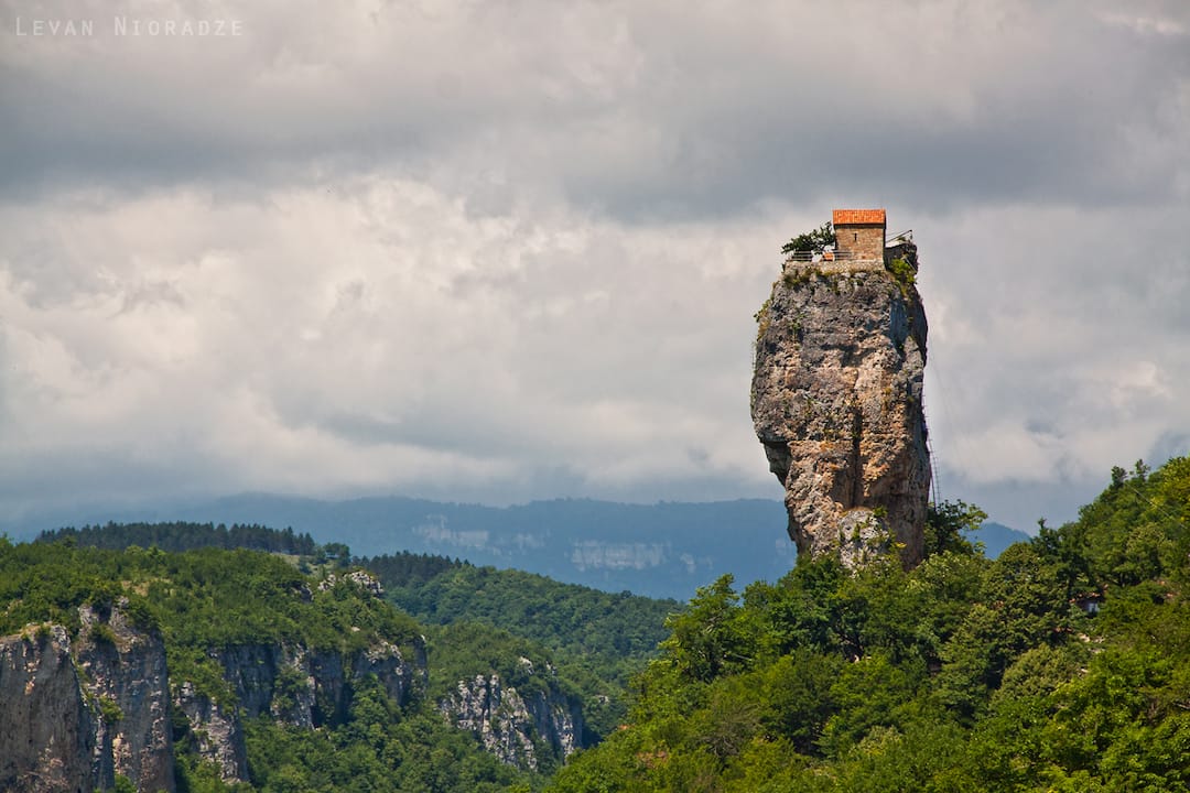 Katskhi Pillar by leonio on flickr