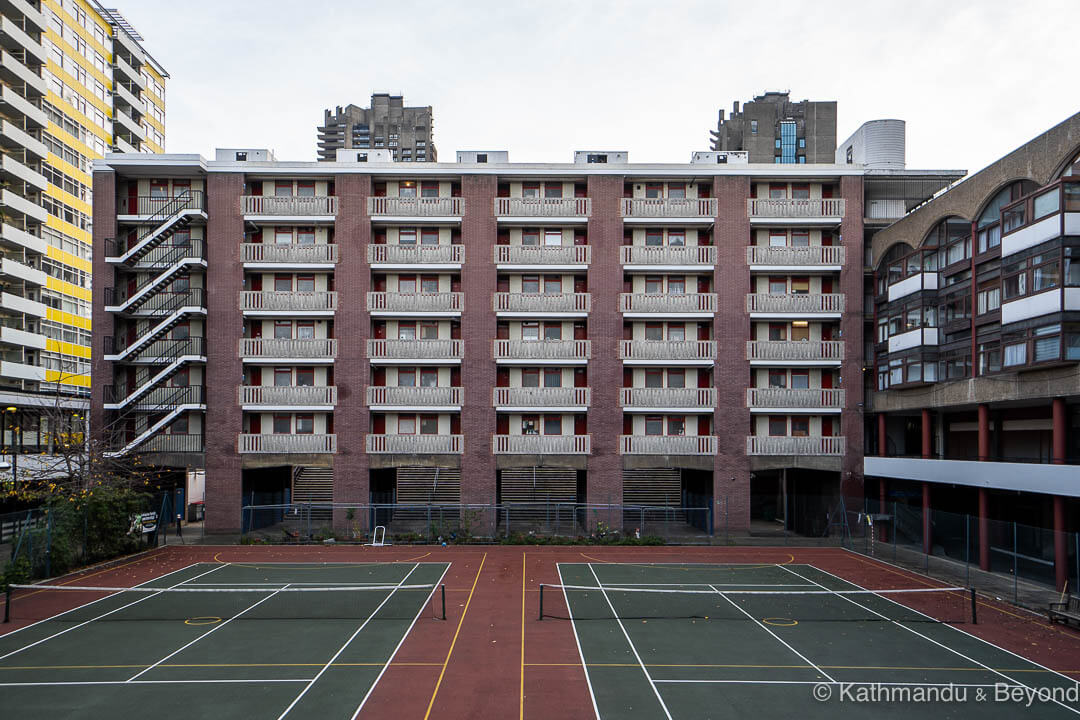 Stanley Cohen House (Golden Lane Estate) London Enlgand