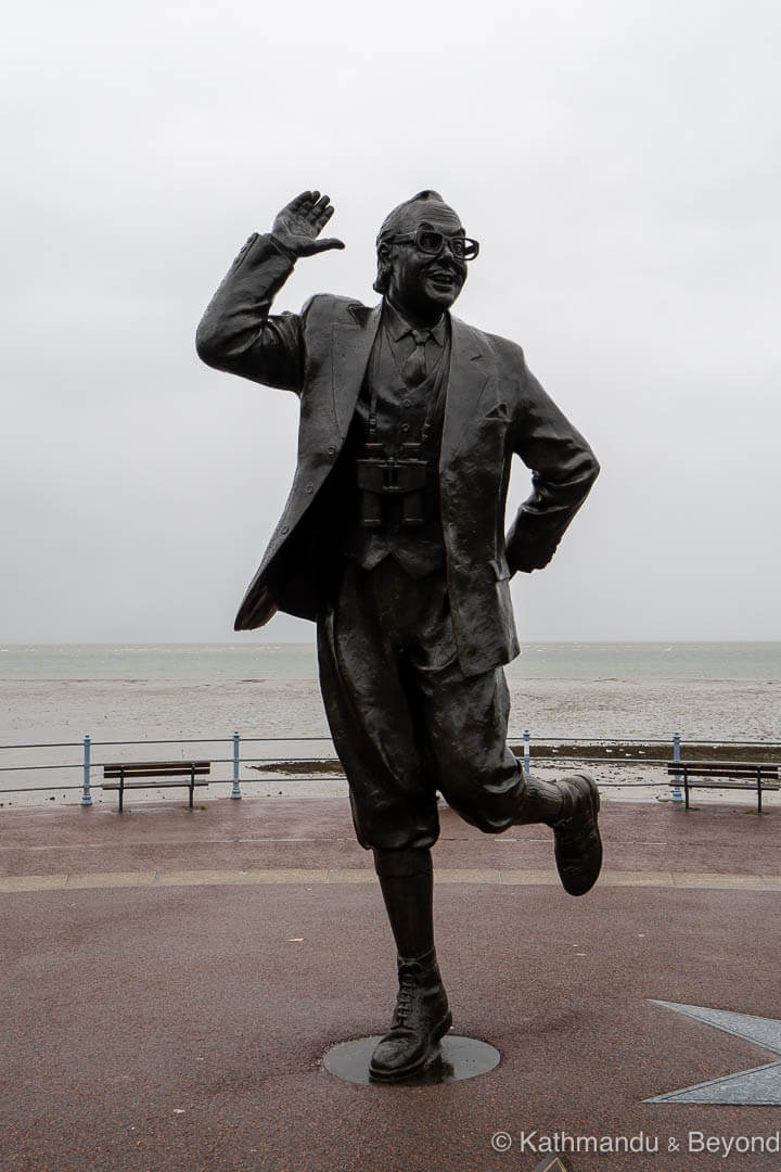 Eric Morecambe Statue Morecambe England 1